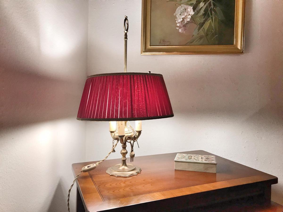 Bed and Breakfast Lindo Lugar - Just A 7 Minute Walk From The Airport Мерен Экстерьер фото